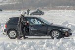 На льду Амура в Хэйхэ начался зимний тест-драйв автомобилей