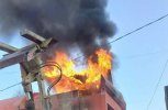 В Благовещенске жители частного сектора устроили пожар на контейнерной площадке