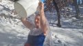 Амурский депутат облилась холодной водой в поддержку бойцов СВО. Скрин видео t.me/bagrovanadezhda