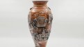 Уникальную вазу-кубок создали амурские мастера для делегации Хэйхэ. Фото: Минкультуры Приамурья