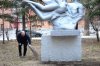 Почти 30 мешком мусора собрали благовещенцы возле скульптуры «Амур и Зея»
