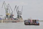 Грузовое сообщение по реке Амур открылось между Благовещенском и Хэйхэ