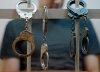 Житель Райчихинска помог инвалиду второй группы подняться со стула и ограбил его
