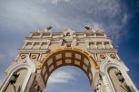 Внутри Триумфальной арки: «Амурская правда» раскрывает тайны царских ворот в Благовещенске