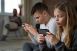 7 советов амурского психолога для родителей онлайн-зависимых детей: как оторвать ребенка от телефона