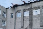 Прокуратура Мазановского района взяла на контроль восстановление крыши сельской школы после урагана