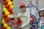 Две четверки на счастье: почему в Благовещенске туриста из Китая встречали с подарками