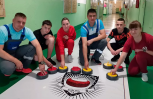 В Сковородине ученики обыграли учителей на первом турнире по кёрлингу