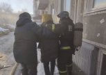 Из горящего дома в Благовещенске спасли 14 человек
