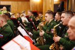 Василий Орлов побывал на репетиции Центрального военного оркестра и вручил артистам благодарности