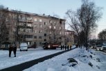 В поселке Серышево пожарные эвакуировали из горящего дома 15 человек