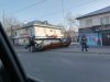 В Свободном водитель сбил автобусную остановку