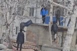 В Зее прокуратура заинтересовалась видео с прыгающими на матрасы детьми