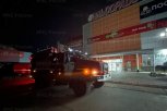 38 огнеборцев ранним воскресным утром потушили пожар в торгово-развлекательном центре Благовещенска
