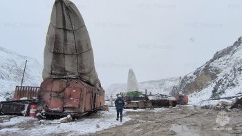 Снегопад не остановил бурение скважин на амурском руднике Пионер