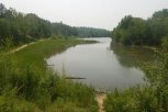 Житель Райчхинска попытался на спор с женщиной переплыть озеро и пропал