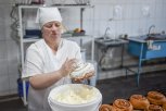 Нелегкий труд по ГОСТу: кто обеспечивает хлебом половину Белогорска и окрестных районов