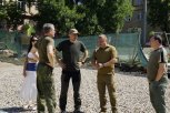 Скалодром и сухой фонтан: Василий Орлов проверил, как идет ремонт соцобъектов Амвросиевском округе
