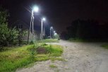 В райчихинском поселке Зельвино по инициативе местных жителей осветили сразу четыре улицы