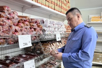 В магазинах «Светофор» в Приамурье нашли фальсифицированную молочку и сою в мясных тефтелях