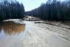 На дороге Шимановск — Селеткан вода размыла полотно возле моста