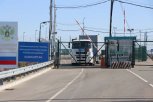 Движение через автомобильные пункты пропуска Хэйхэ и Кани-Курган приостановят на день