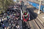 Амурчане продолжают встречать ретропоезд «Победа» на вокзалах своих городов