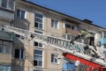 Из-за загоревшейся квартиры из пятиэтажки в Белогорске эвакуировали 12 человек