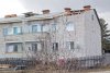 Обвалившуюся крышу многоквартирного дома в поселке Береговом отремонтируют до конца мая