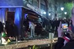 В центре Благовещенска иномарка на высокой скорости влетела в киоск с овощами и фруктами