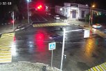 Отлетел на несколько метров: в Белогорске автомобилист сбил переходящего на красный пешехода