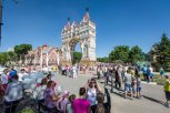 Поём с Лизой Долженковой и танцуем под музыку Романа Голубева: как Благовещенск отметит День города