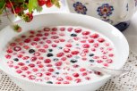 8 рецептов простых ягодных рецептов: супы, пироги соусы и даже пицца