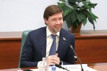 Сенатор Артем Шейкин поздравил амурчан с Днем России