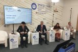 Глава Приамурья рассказал об успешном опыте сотрудничества с Китаем на ПМЭФ-2025