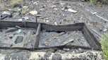 В Тамбовке нашли опасную свалку с гудроном