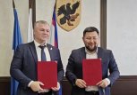 Власти Благовещенска и Якутска подписали соглашение о сотрудничестве на пять лет