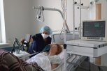 В Амурской областной клинической больнице пациенты реанимации общаются с родными через телемост