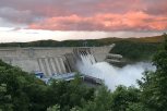 Бурейская ГЭС увеличила холостые сбросы воды из-за гидрологической обстановки