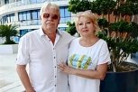 «Тында скорбит по Найдёновым — они стольким помогли!»: в авиакатастрофе погибли врачи и их внук 