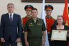 Василий Орлов передал матери выпускника ДВОКУ Звезду Героя России