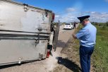 Водитель грузовика погиб в аварии на федеральной трассе в Ивановском округе