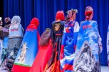 В Приамурье покажут яркие образы городов-героев авторской коллекции «Огни Победы»