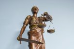 Полицейские закрыли в Завитинске располагавшийся в жилой квартире наркопритон