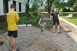 Более 1 300 юных амурчан занялись на летних каникулах комплектовкой товаров и благоустройством