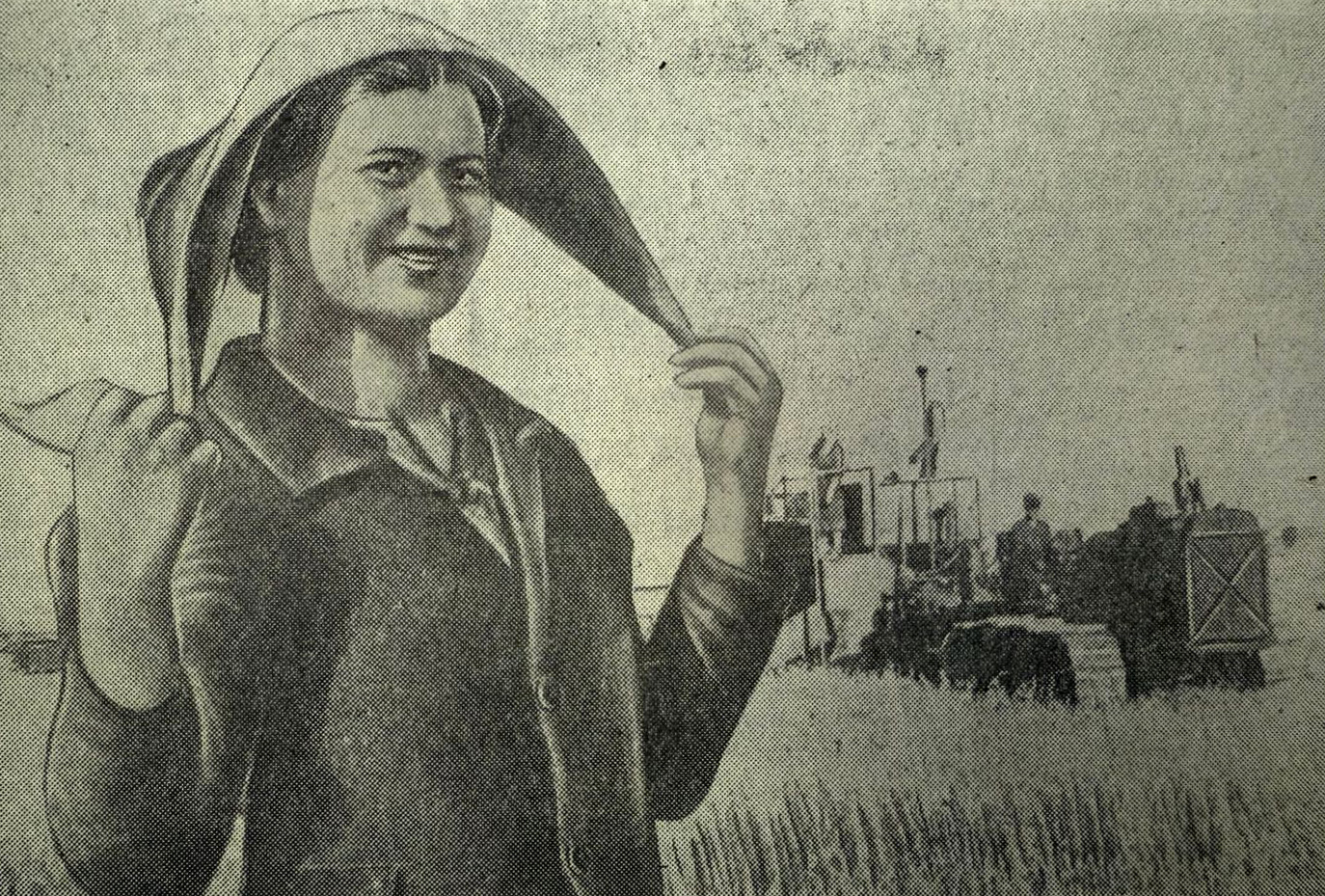 Комсомольцы спешат на помощь. На снимке Ольга Крошка. Фото: «Амурская правда»