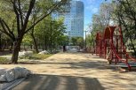 Обновление сквера Приемыхова в Благовещенске затягивается из-за задержки поставок МАФов