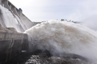 Уровень Амура на юге области начал падать после сокращения сбросов на двух ГЭС