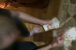 Курьер из Белогорска присвоил 600 тысяч рублей, которые пенсионерка хотела отдать мошенникам