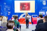 Глава амурского ЗАГСа презентовала в Москве книгу о 120 семьях-долгожителях Приамурья